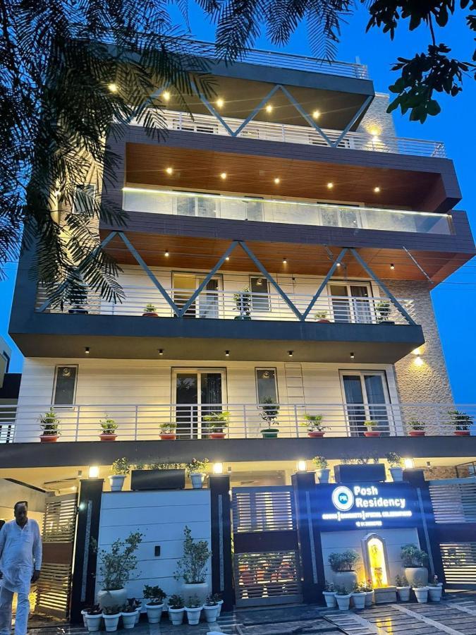 Posh Residency Huda City Center Gurgaon Esterno foto