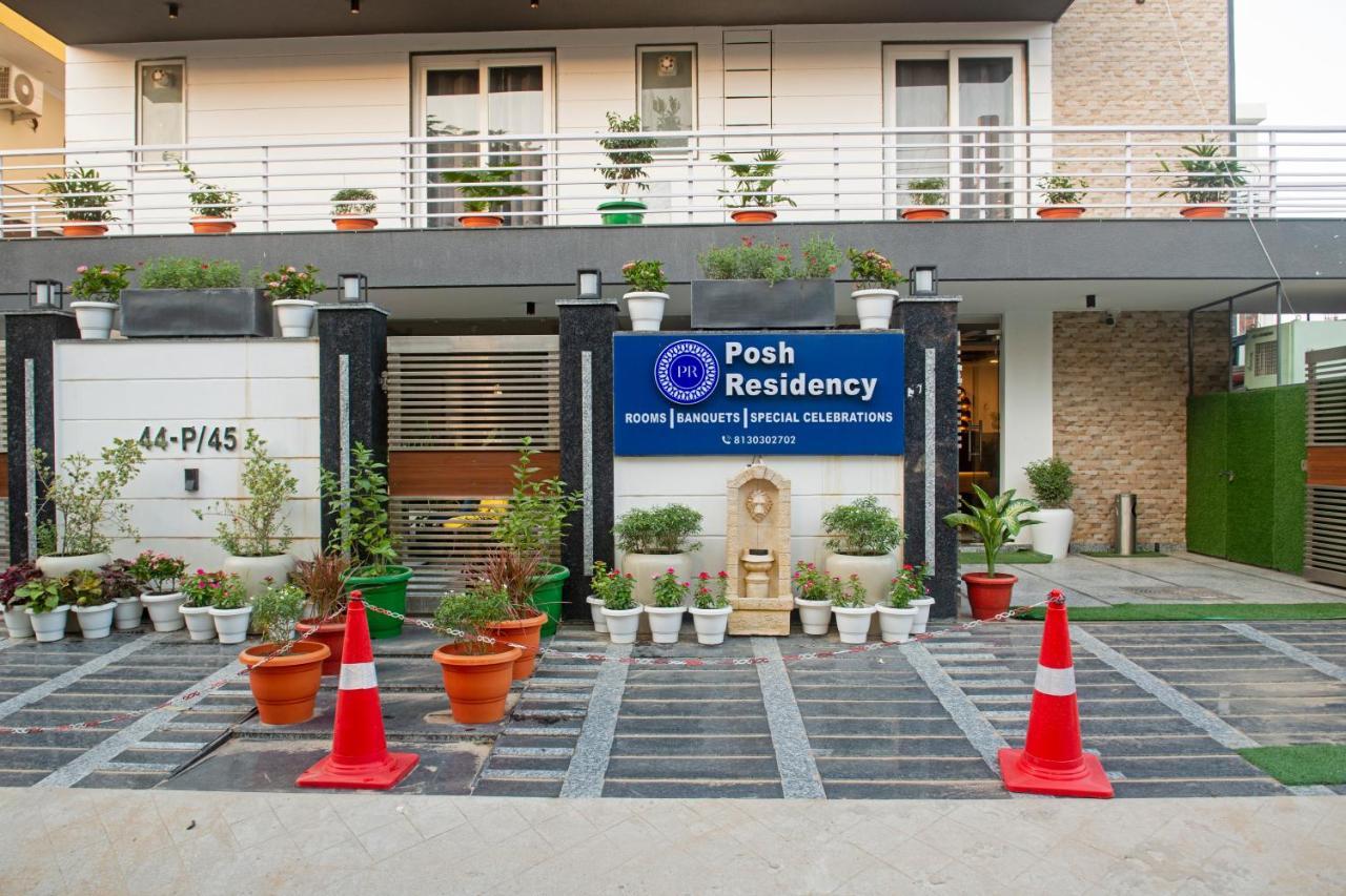Posh Residency Huda City Center Gurgaon Esterno foto