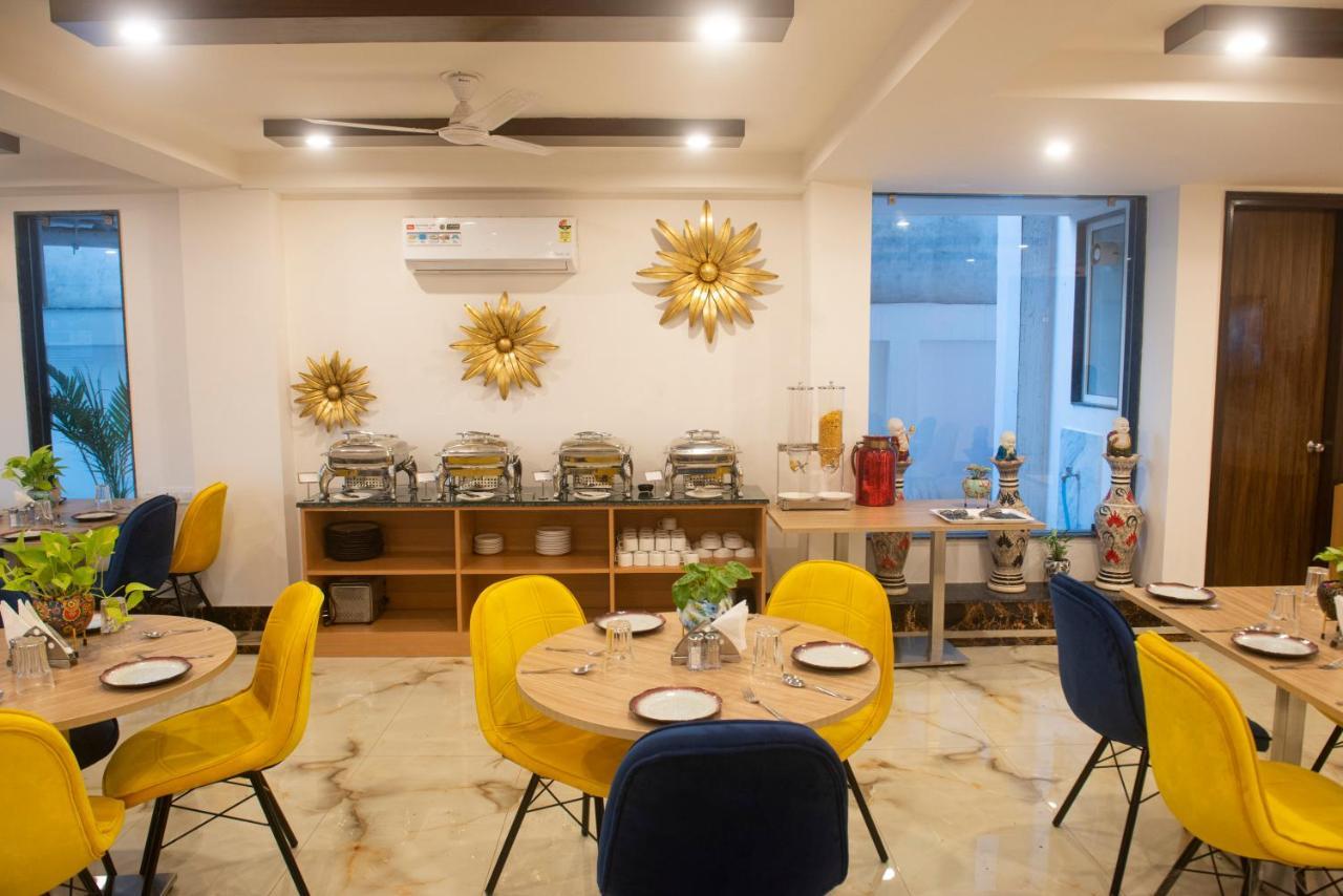 Posh Residency Huda City Center Gurgaon Esterno foto
