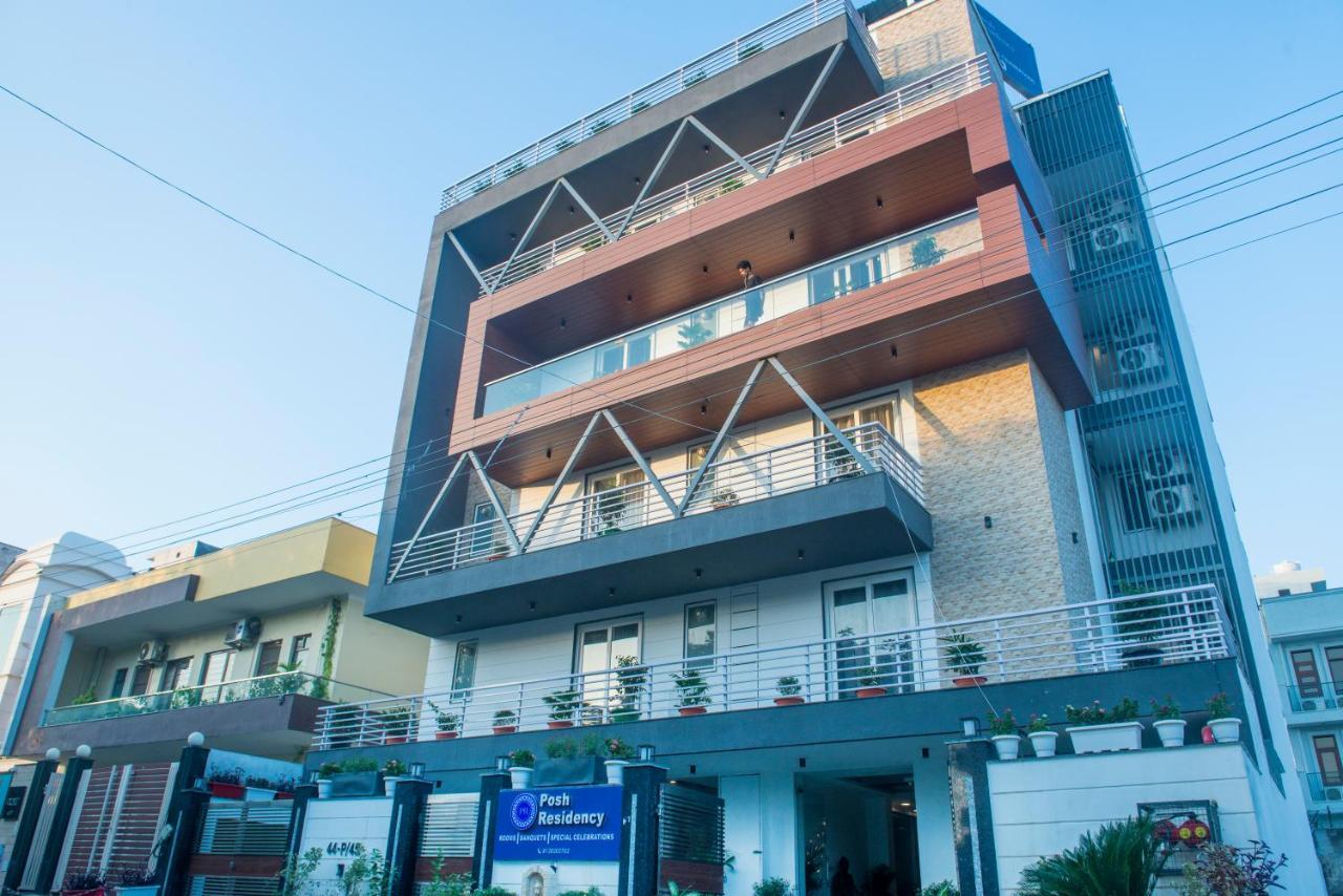 Posh Residency Huda City Center Gurgaon Esterno foto