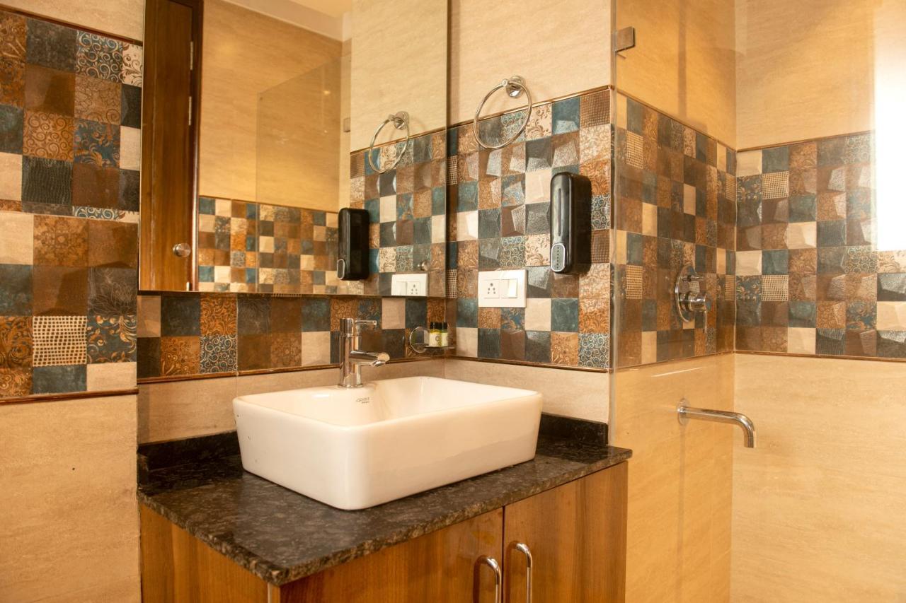 Posh Residency Huda City Center Gurgaon Esterno foto