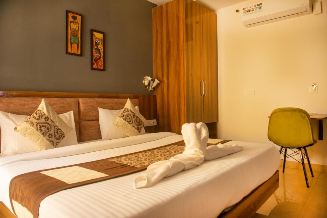Posh Residency Huda City Center Gurgaon Esterno foto