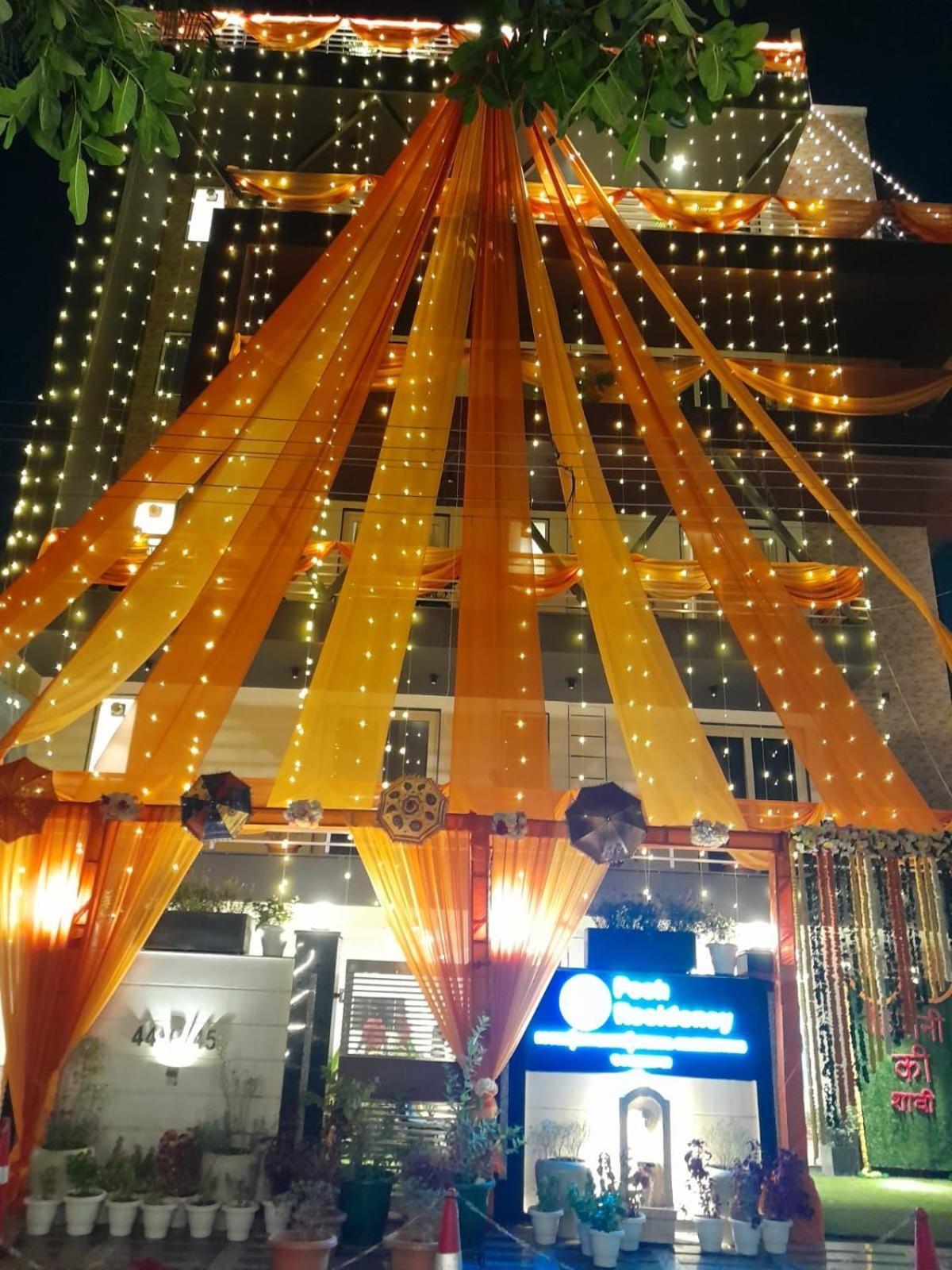 Posh Residency Huda City Center Gurgaon Esterno foto